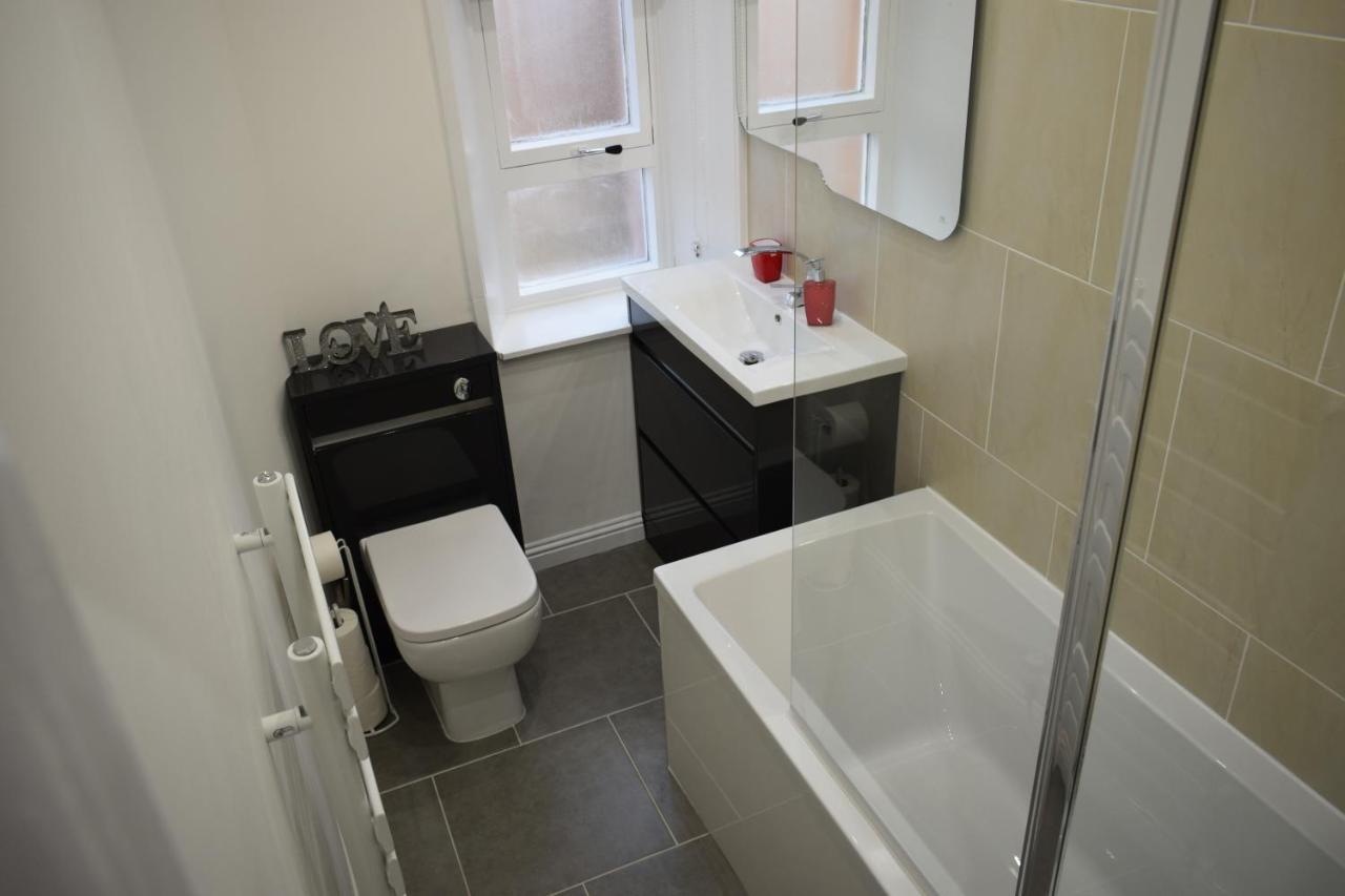 Glasgow Lovely Apartment D&N Extérieur photo